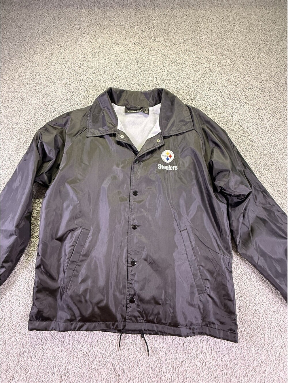 NWOT Dunbrooke Pittsburgh Steelers Wind Breaker Size Small Full Snap Black